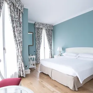 https://franceschi.it-tuscanyhotel.com