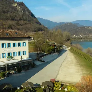 https://albergo-parigi.hotelinveneto.com